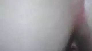 إباحية غير مقطوعة: دق الفرج حتى يقذف ماءه