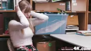 بيكي بايدنيي مترجم
