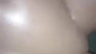دمية كلوديا تتوسل لعمل شرج خشن