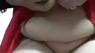 إباحية عربية: جلسة جنس بالخيار والشمعة