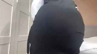 حركات عربية غريبة والعب بكس منفرد لبلوغ نشوة شديدة