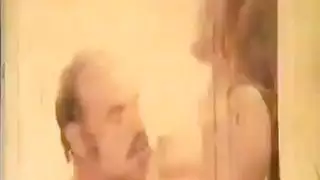 التركية الساخنة تتعرض للجماع الخشن في مؤخرتها الضيقة