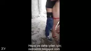 ثنائي تركي ذكري يمارس الجنس الكامل في موقع بناء
