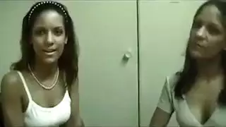 فيديو viral لتوأم يمارسان جنس محرم جامح