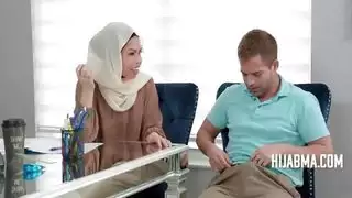 ٥ مقاتل الحرية المسلم يحصل على مؤخرته مملوءة بقضيب كبير