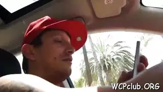 حلق عميق لامرأة عجوز وشرج قاسي بقضيب أسود كبير