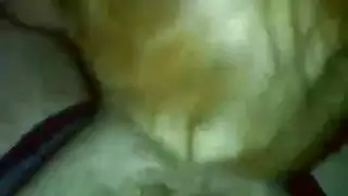 تشيلية ساخنة تمتلئ بقضيب صغير