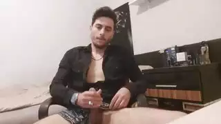 ممثلة تركية ساخنة في فعل شرجي عنيف