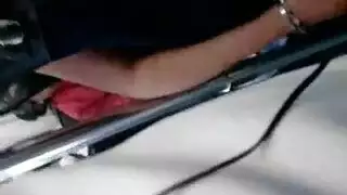 شقراء حارّة تمارس الجنس مع مهبل جارتها المراهقة الضيق في إباحية هاوية