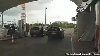 نياك فتاة بدويه
