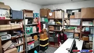 مص ثنائي وجنس جماعي مع أودري رويال وكارلا كوش