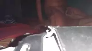 نجم بورنو برازيلي يسيطر على عذراوات تشيلي في مشهد إباحي عنيف
