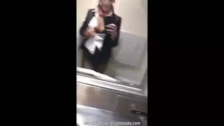 مضيفات طيران تمارس الجنس مقابل إكراميات