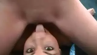 سيناريو إباحي غريب: نقانق وجنس متعدد الشركاء