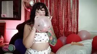 كس ضيق مدمن على دفعاتك