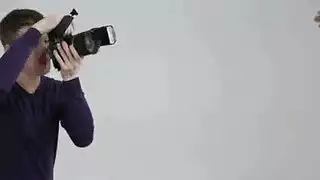 الابن النياك يجعل امه الهائجة تقذف ماء كسها وهو يستمتع