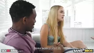 الشقرة الصقيرة البيضاء الممحونه الحيجانه معه الزنجي العملاق الفحل