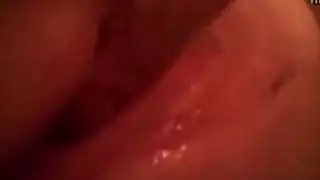 أول تصوير إباحي للصديقة: مشاهد صريحة مع رجلها
