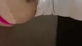 عاهرة تتوسل للحصول على مكافأة قذف داخل مهبل بعد أن تم تلبيسها