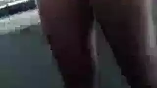 قبلة فموية فوضوية تنتهي بشفتيها مغطاتين بقذفه الساخن