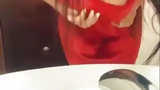 سكس تحرش والتصاق في الميترو القاهرة