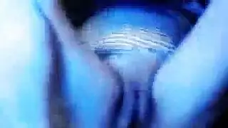 رحلة أمستردام العاطفية: جنس قاسي وأحداث النادي