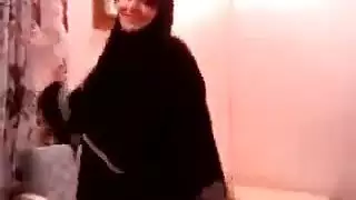 سكس نيك مزه من حارس أمن