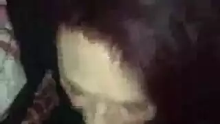 عاهرات عامة تمصّ قضبان هواة بعمق