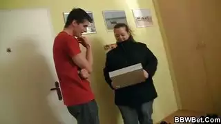 رجال سمين مع رجال كبير