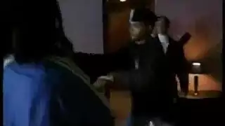 زوج الام شاذ جنسيا وينيك ابن زوجته المراهق لواط