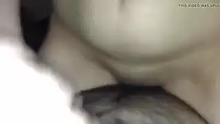 فاجرة اوي كسها اهات مهيجة نياكها عليها وفشخها