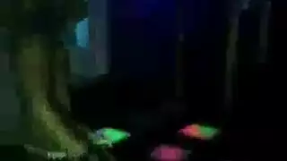فتى عيد الميلاد يحصل على تدليك شرجي مثلي