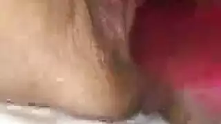 فتاة شقراء تتوسل من أجل حمولة مني سميكة
