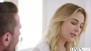 الأخ يغوي أخته المطلقة لممارسة الجنس الشرجي