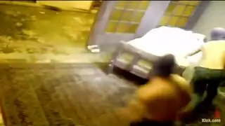 أختان وقحتان في مشهد إيلاج مزدوج خشن