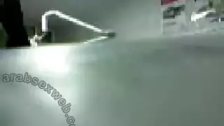 شاب ينيك فتاه زي القمر كسها وردي