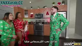 حفلة جنس جماعي في الكريسماس: إيلاج مزدوج وقذف