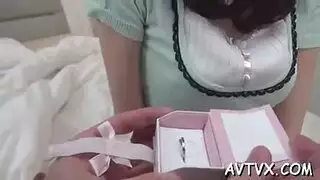 ممارسة جماعية يابانية على كاميرا الويب: بث جنس صريح مجاني