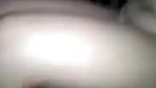 مشهد سعودي إكس إكس إكس: محجبة ممحونة وجسمها مصنوع للجنس