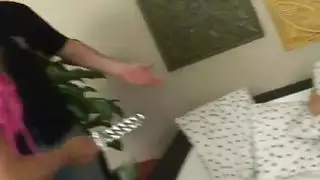 وجه سيندي غريس المتطلب يحصل على حمولة من السائل المنوي