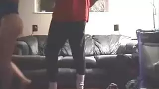 فيلم إباحي بجوارب شبكية بيضاء مع إيلاج مزدوج