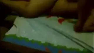 مصرية بتصور صحبتها كيف تتناك