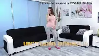 خيال تبول الحمام: مقطع xxx فتيش