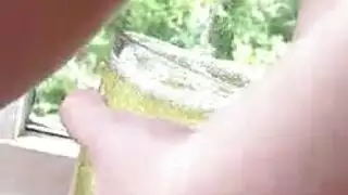 تيار بول ساخن يغطي وجهي بالكامل