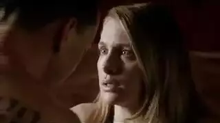 قضيب كبير يدك مهبل ميلف شقراء ضيق على الأريكة xxx