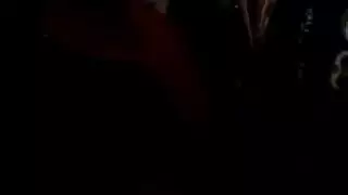 الترجمة: القذرة القذرة تمص الأديوك