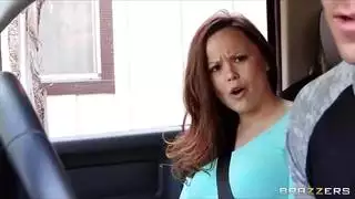 وحده تتناك من بتاع الديلفري كرتون جنسي
