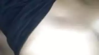 امرأة عربية فاتنة في جلسة جماع شديدة