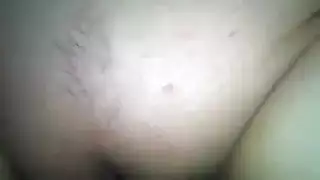 شقراء مبللة تتوسل لقضيب منتصب