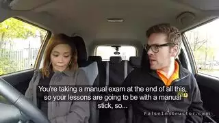 ينيك فتاة طيزها كبيرة